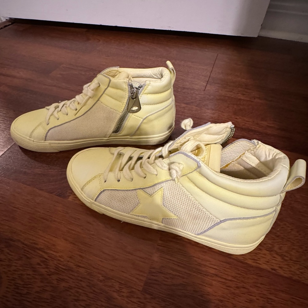 vintage havana sneakers! never worn!